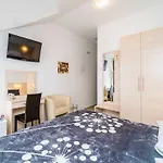 Samba - Two Bedroom With Balcony And Sea View Appartamento *