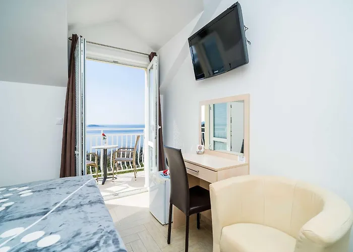 Samba - Two Bedroom With Balcony And Sea View 아파트