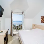 Samba - Two Bedroom With Balcony And Sea View Mlini