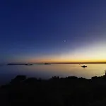 Samba - Two Bedroom With Balcony And Sea View Apartment