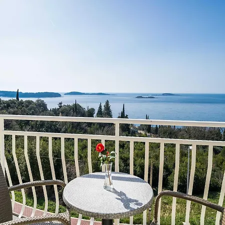 Samba - Two Bedroom With Balcony And Sea View Mlini