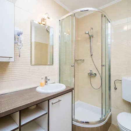 Samba - Two Bedroom With Balcony And Sea View Daire