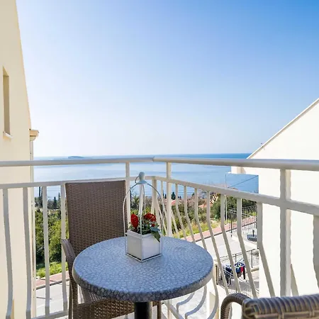 Samba - Two Bedroom With Balcony And Sea View Mlini