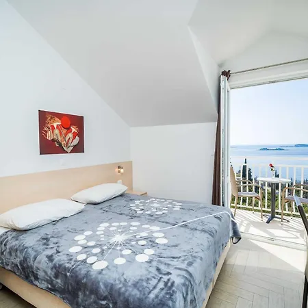 Samba - Two Bedroom With Balcony And Sea View Daire *