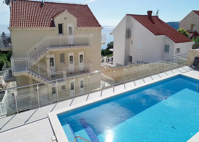 Samba - Two Bedroom With Balcony And Sea View * Mlini