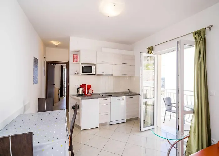 Appartement Samba - Two Bedroom With Balcony And Sea View